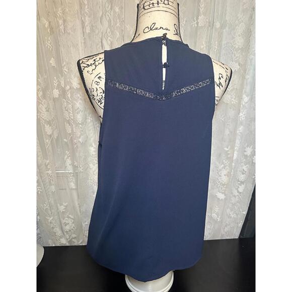 Navy Blue Sleeveless Lace Panel Blouse – Size M - Picture 2 of 3